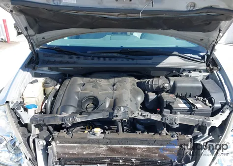 2008 Kia Sedona Lx z USA, uszkodzony, nr VIN KNDMB233586221213